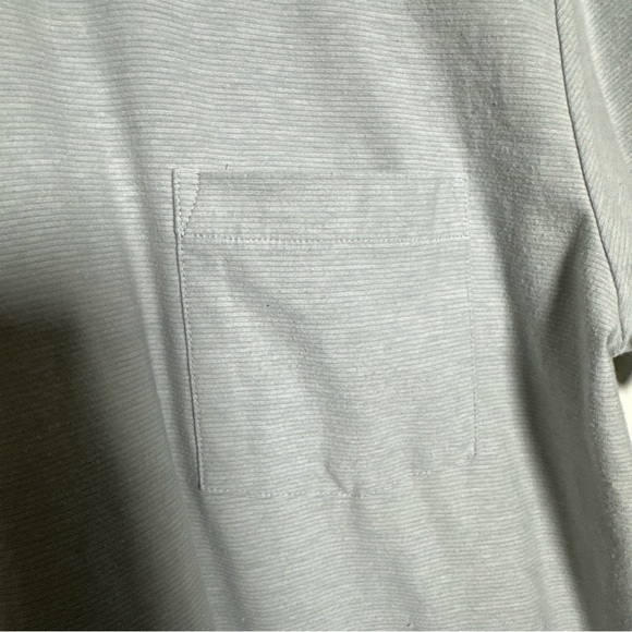 Vineyard Vines Men’s Sz Small Short Sleeve Pocket T-Shirt Basic Pima Cotton - Picture 4 of 6